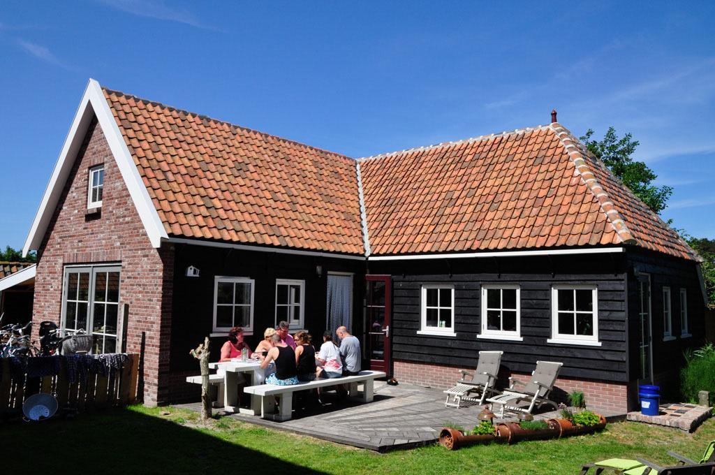 B&B De Postoari Terschelling Hoorn  Exteriör bild